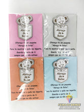 Carregar imagem no visualizador da galeria, Amuleto "Abraço de Bolso" para oferecer - Feira do Brinde
