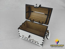Carregar imagem no visualizador da galeria, Mealheiro Caixa Baú Estilo Tesouro Dos Piratas Caixa