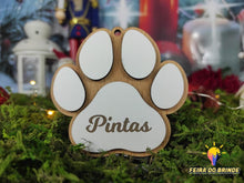 Carregar imagem no visualizador da galeria, Bola De Natal Pet Com Nome - Vários Modelos Pata Modelo 1 Decoração
