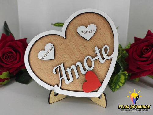 Placa Em Forma De Coração Amo-Te E Nomes Mdf Faia Decoração